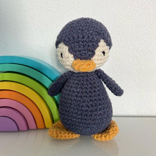 Amigurumi Crochet DIY Kit - Penguin - Hooked
